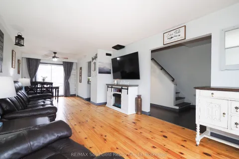 317 Domville Street, Wellington North, ON N0G 1A0