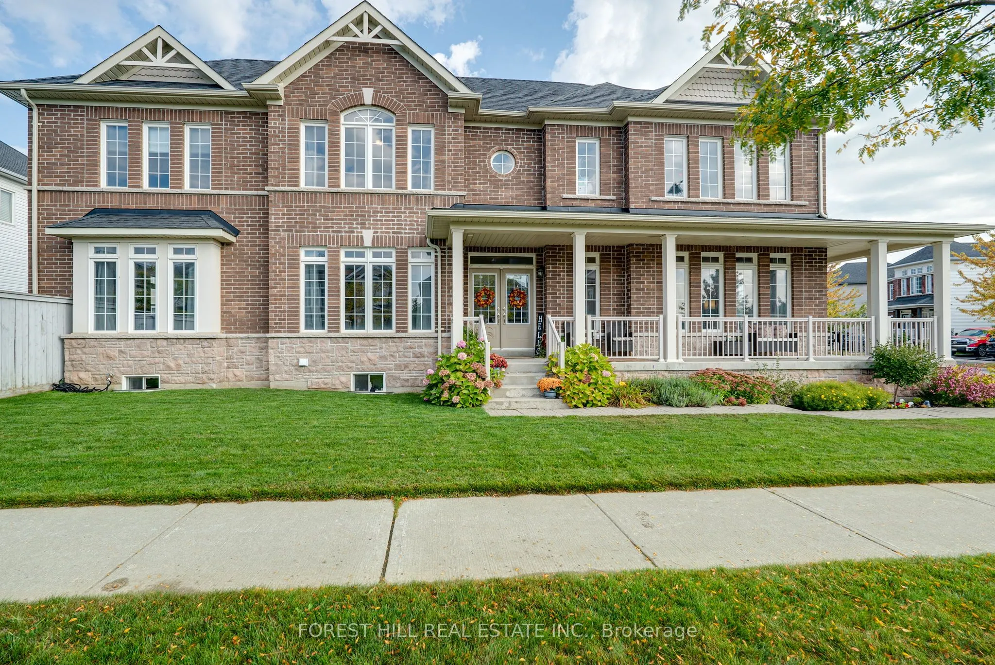 701 Cook Crescent, Shelburne, ON L9V 3V6