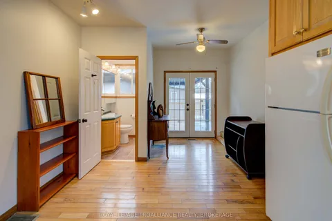 46 Bedford Street, Westport, ON K0G 1X0