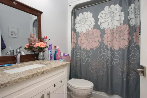 17 LAURIER Street, Stratford, ON N5A 4M2