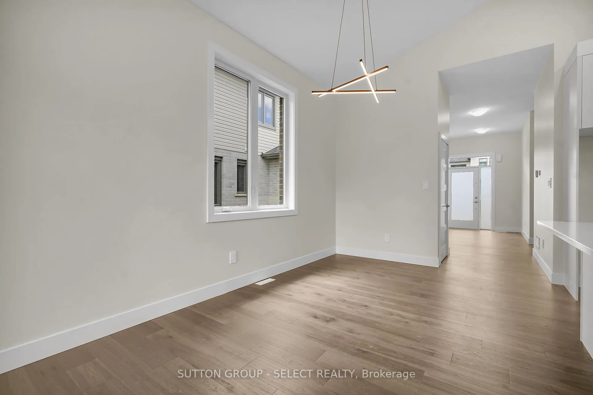 7966 Fallon Drive, Lucan Biddulph, ON N0M 1V0