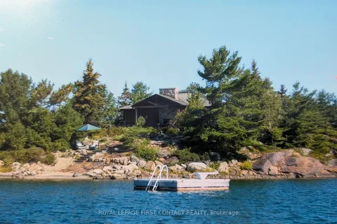 1 A52 Island N/A, The Archipelago, ON P0G 1K0