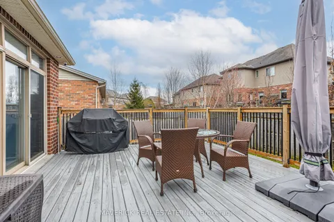 1787 Ironwood Road, ON N6K 5C7