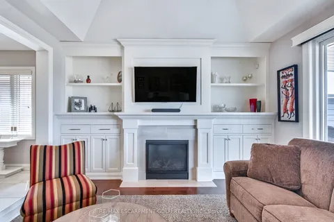 241 Old Course Trail, Welland, ON L3B 0B6