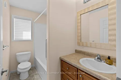 3918 Pleasantview Lane, Lincoln, ON L0R 2C0
