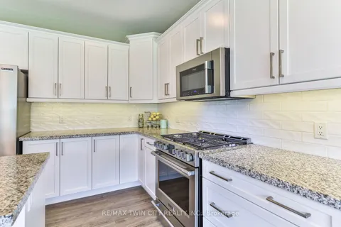 126 Bluewater Parkway, Haldimand, ON N0A 1P0