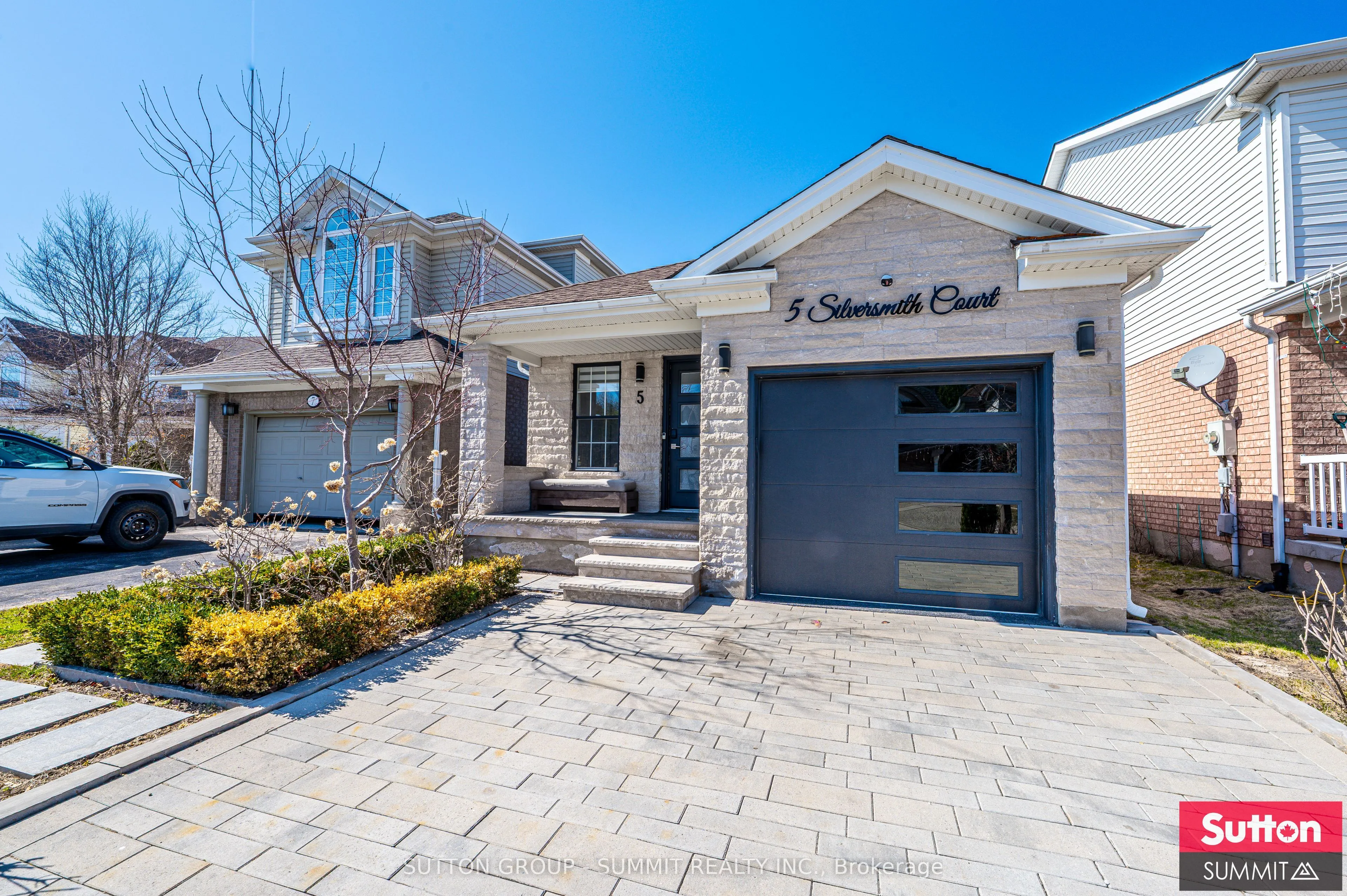 5 SILVERSMITH Court, Guelph, ON N1G 5C1