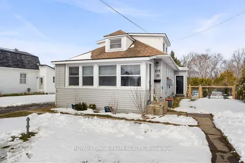 253 Mclean Street, Renfrew, ON K7V 1A9