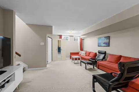 222 Longfields Drive, Barrhaven, ON K2J 5Y7