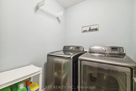 6 Hayes Street, ON N5Z 0A6