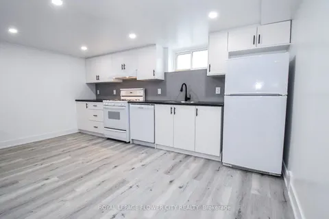 43 Mary Street, Fort Erie, ON L2A 4A4