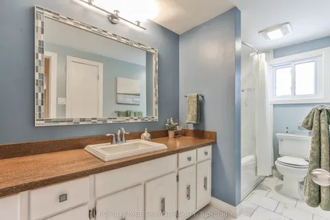 714 CRANBROOK Road, ON N6K 1W9