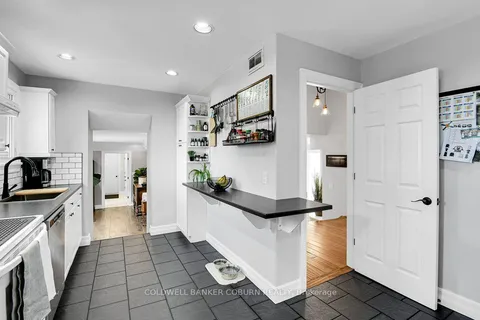 11391 Lakeshore Drive, South Dundas, ON K0E 1K0