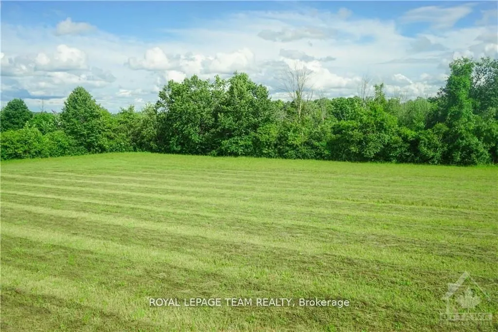 8530 Victoria Street, ON K0A 2P0