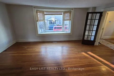 124 South Street, Gananoque, ON K7G 1A2