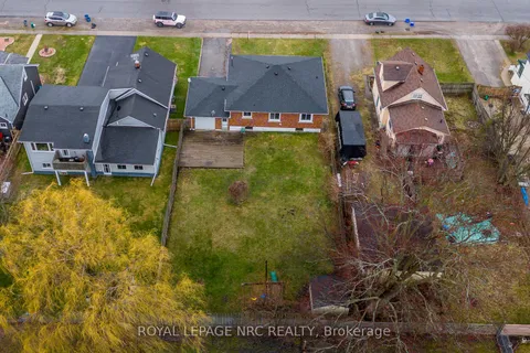127 Borden Avenue, Port Colborne, ON L3K 3Z6