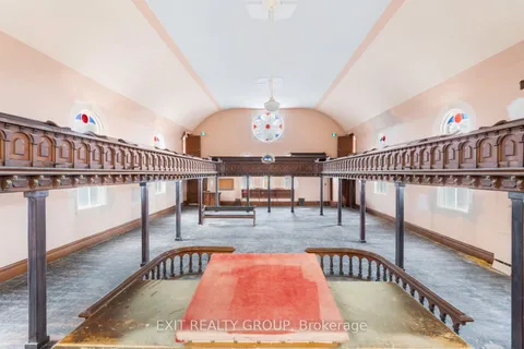 44 Union Road, Prince Edward County, ON K8N 4Z7