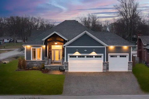 3157 Bethune Avenue, Fort Erie, ON L0S 1N0