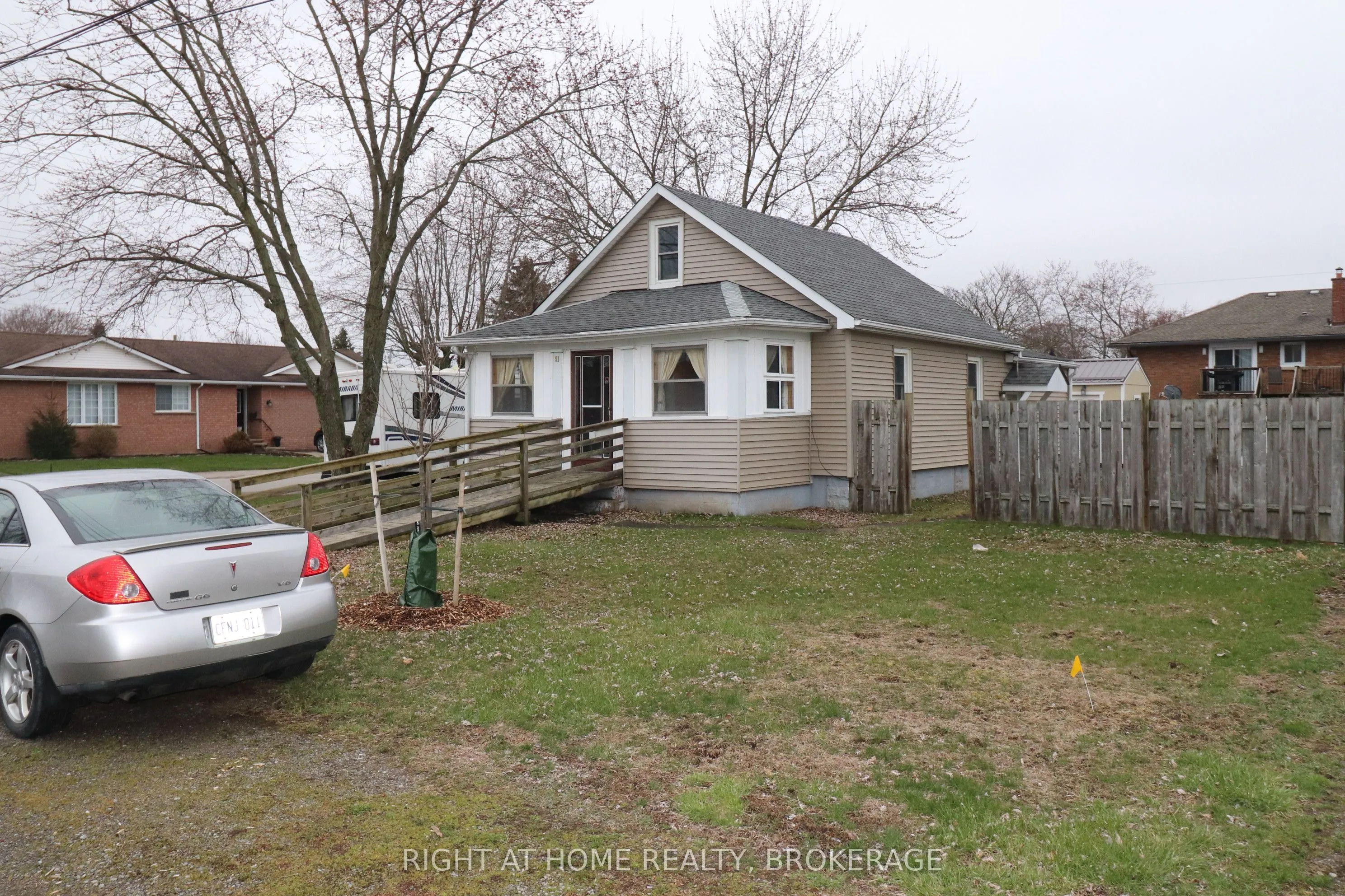 91 KNOLL Street, Port Colborne, ON L3K 5A8