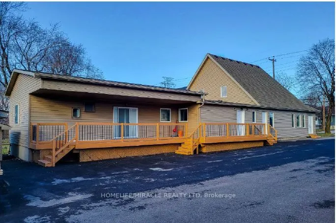 184 Beach Boulevard, Hamilton, ON L8H 6V9