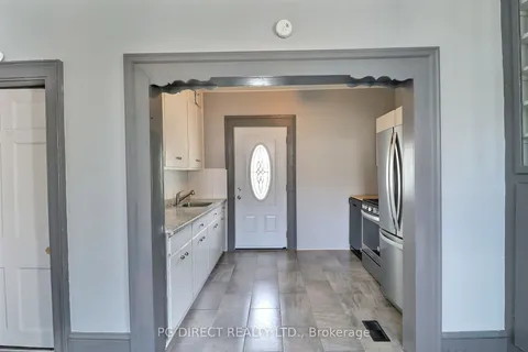 73 North Street, Perth, ON K7H 2T1