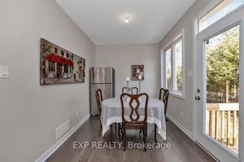 279 Falsetto Street, Orleans - Convent Glen and Area, ON K1W 0S4