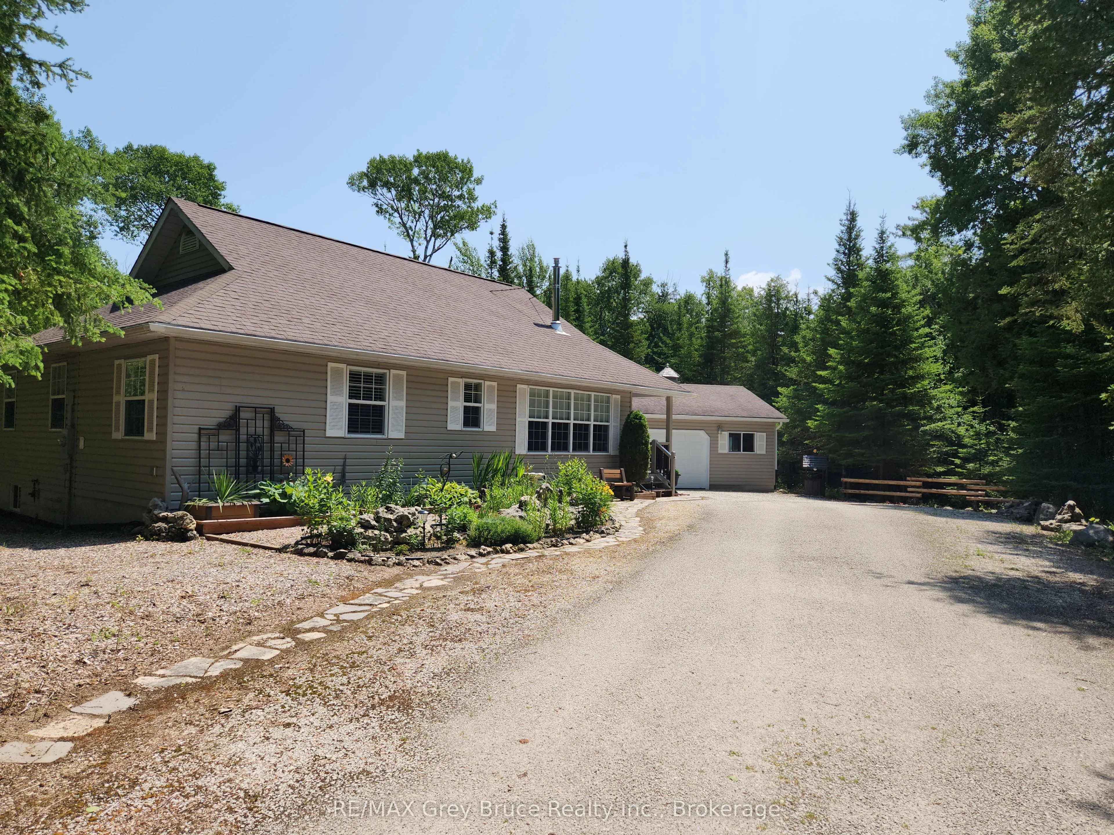 83 Lakewood Country Lane, Northern Bruce Peninsula, ON N0H 1W0