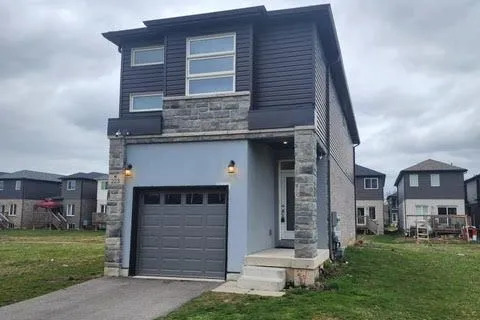223 Iva Street, Welland, ON L3B 0H8