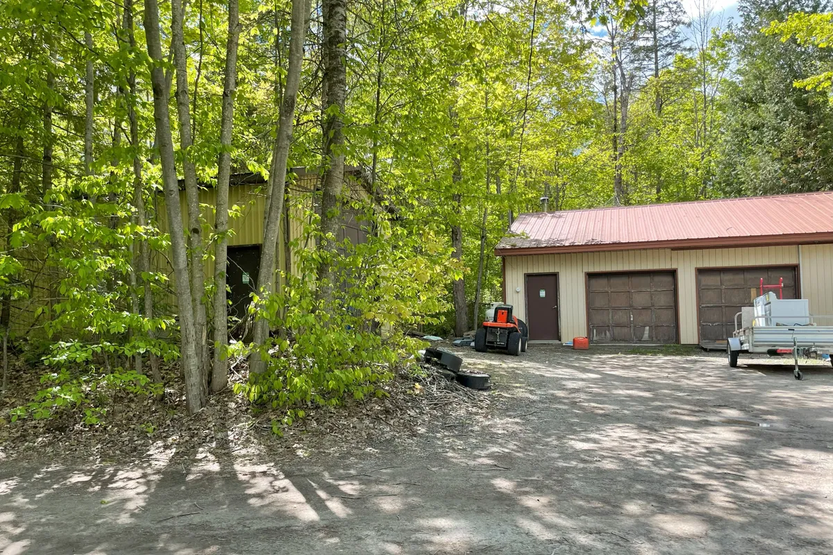 * Mcnevan Drive, Kawartha Lakes, ON K0M 1N0