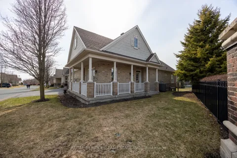2 Fenton Lane, Port Hope, ON L1A 0A3