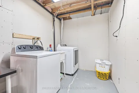 455 Freeman Crescent, Kingston, ON K7K 7C8
