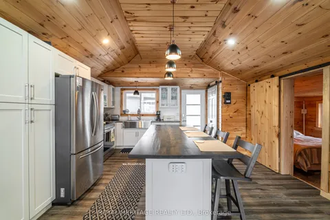 402 Steenburg Lake road South Road, ON K0M 1W0