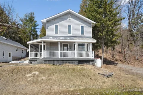 206 ON-141 Highway, Huntsville, ON P0B 1M0