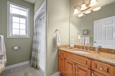 25 Shewman Road, Brighton, ON K0K 1H0