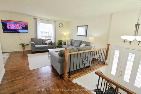 45 Locust Crescent, London, ON N6E 2K1