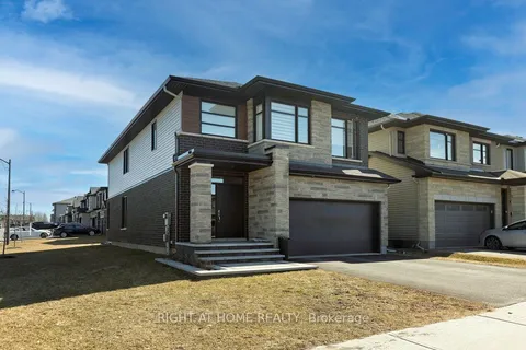 4511 Kelly Farm Drive, Blossom Park - Airport and Area, ON K1X 0E7