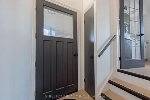 69 Alayne Crescent, ON N6E 2A2