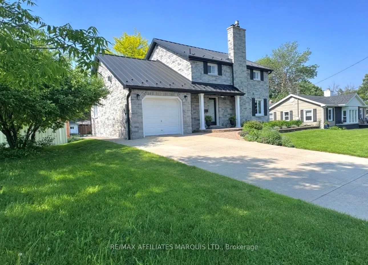 1601 Peter Street, Cornwall, ON K6J 1W7