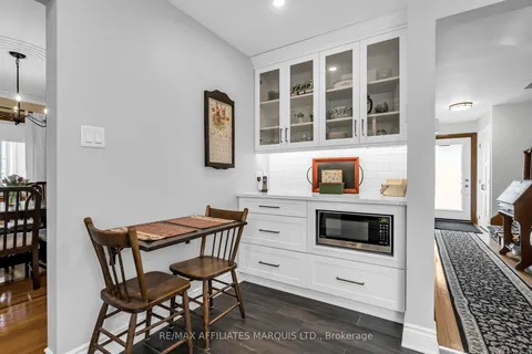 1601 Peter Street, Cornwall, ON K6J 1W7