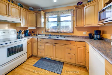 397 Church Street, Wellington North, ON N0G 2L2