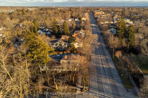 187 Queen Street, Niagara-on-the-Lake, ON L0S 1J0