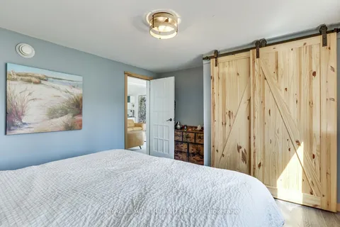 7933 KATHARINE Crescent, Lambton Shores, ON N0M 2L0