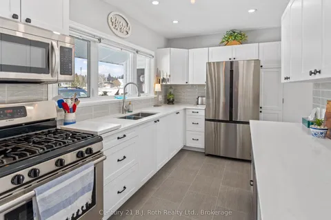 43 Main Street, Sundridge, ON P0A 1Z0