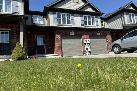 6267 DORES Drive, Niagara Falls, ON L2G 0H1