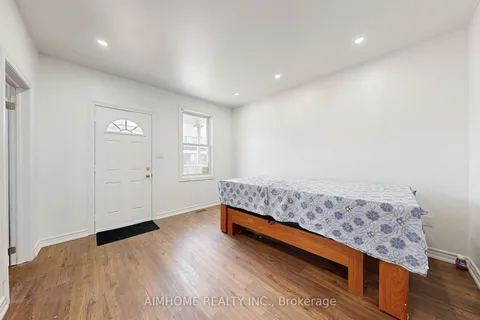 109 Gertrude Street, Hamilton, ON L8L 4B7
