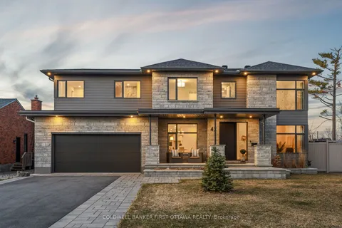 42 Parkland Crescent, South of Baseline to Knoxdale, ON K2H 7W5