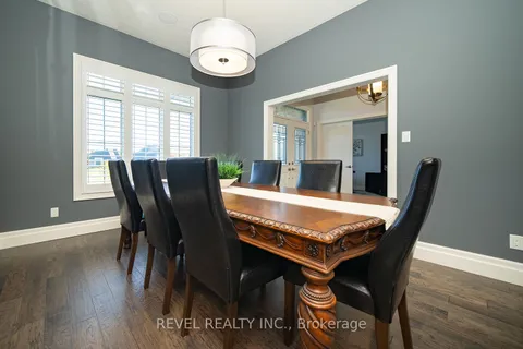 21 Tedley Boulevard, Brantford, ON N3T 0E3