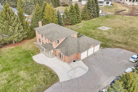 2 Currie Drive, Puslinch, ON N0B 2C0