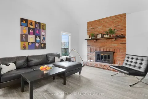 1008 Thistledown Way, London, ON N6G 4L7