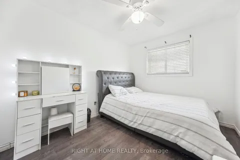 640 Tate Avenue, Hamilton, ON L8H 6E3